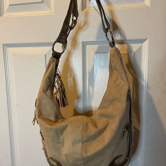 Lexi Bloom khaki faux suede and gold tone studs ajustable shoulder bag - Picture 2 of 12